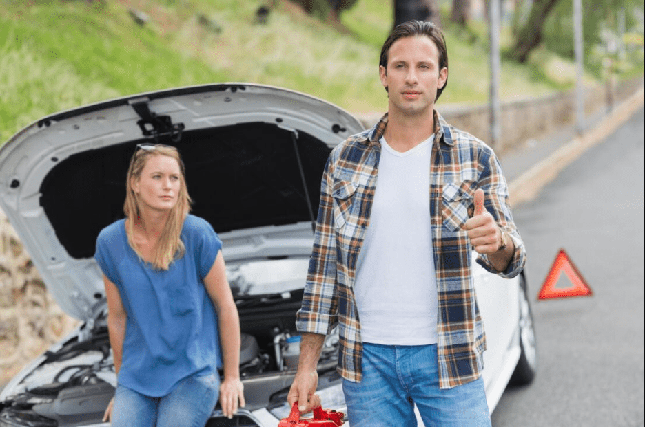 couple needing a roadside assistance